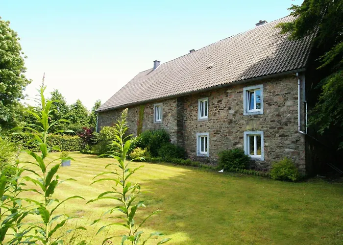 Cosy Holiday Home In Sourbrodt With Sauna