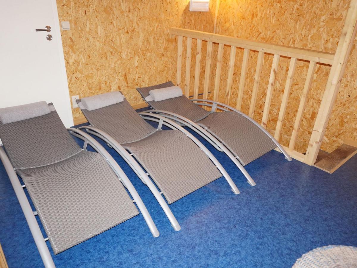 Casa de Férias Cosy In Sourbrodt With Sauna